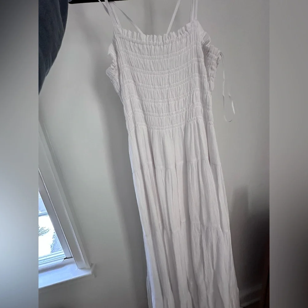Women's Smocked Bodice Maxi Dress Elegant White
